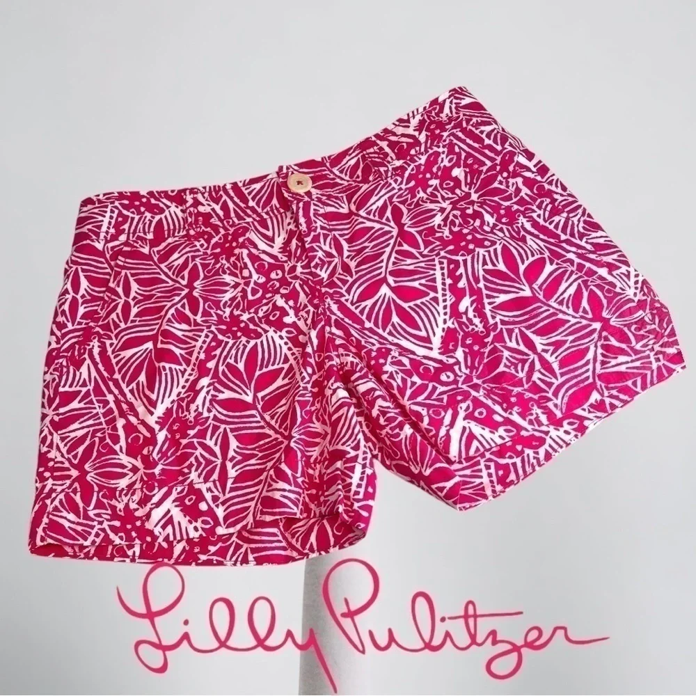 LILLY PULITZER Punch Pink Giraffe Callahan Shorts